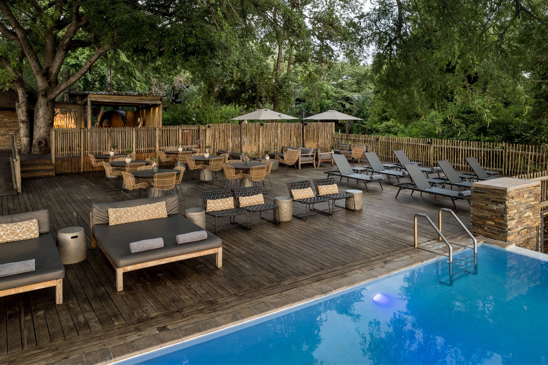 KGH_POOL BAR & VIEWING DECK_3